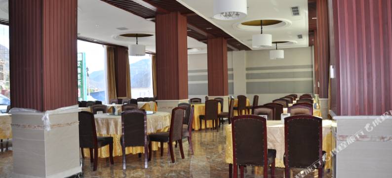 巴塘巴安印象酒店图片