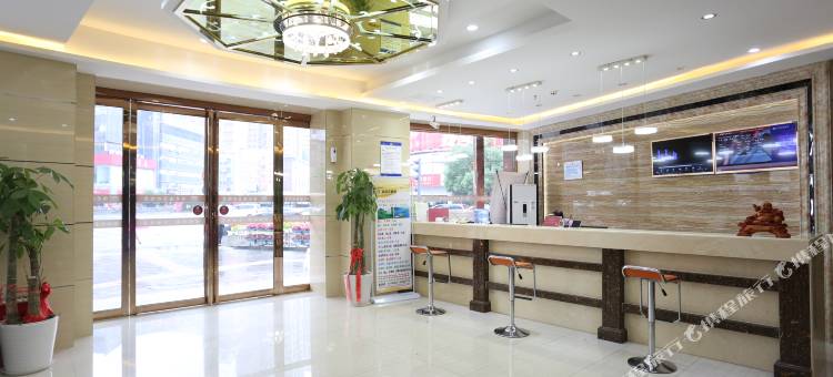 开蔓酒店(长沙五一大道迎宾路口地铁站店)图片