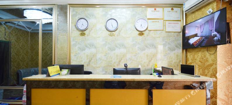 郑州亿隆时尚宾馆(秦岭路地铁站店)图片