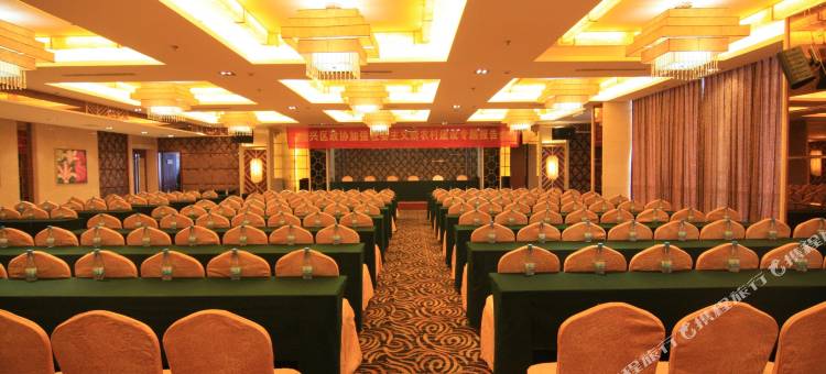 维也纳酒店(深圳国际会展中心沙井上南店)图片
