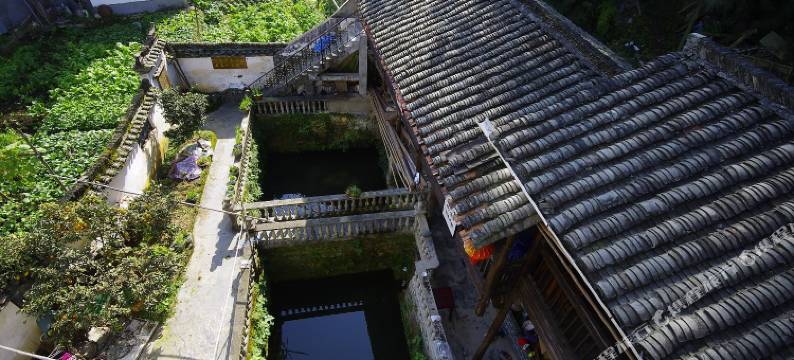 婺源竹伴溪语民宿图片