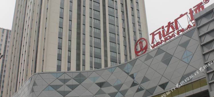 寓上公寓(佳木斯万达广场)图片