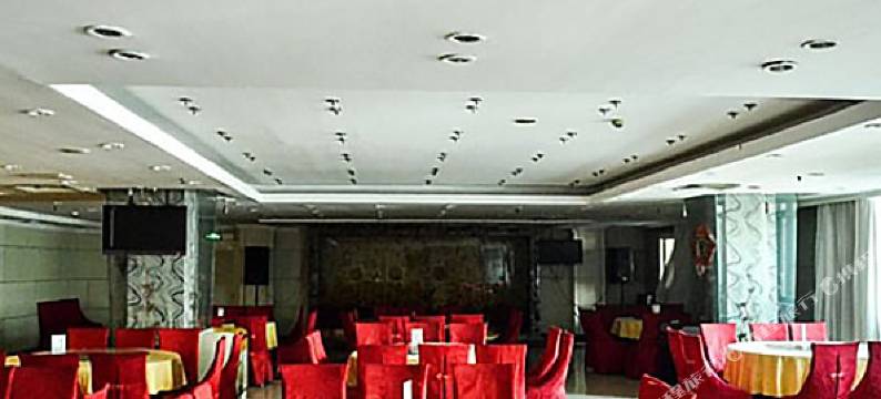 OYO聚贤大酒店(合肥和平路安纺总厂店)图片