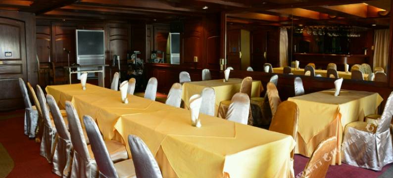 是隆城市酒店(Silom City Hotel)图片