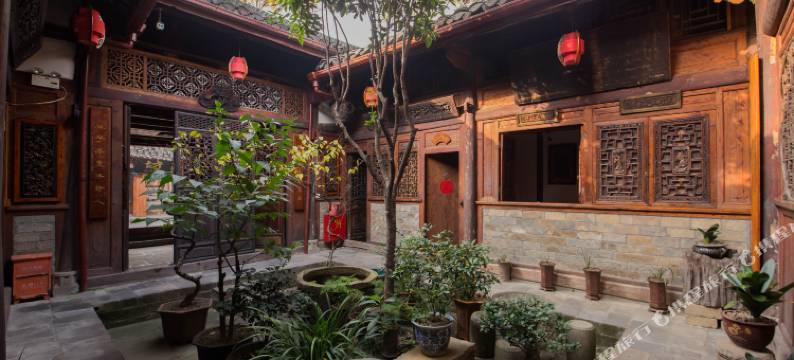 阆中状元阁古客栈图片