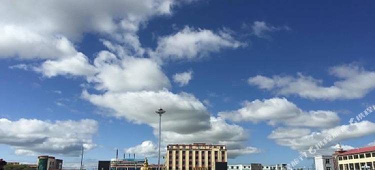 刚察海滨假日宾馆图片