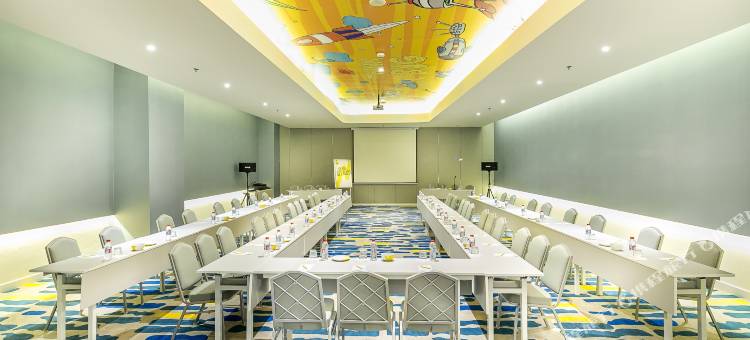 哈尔莫尼耶罗酒店(Yello Hotel Harmoni)图片