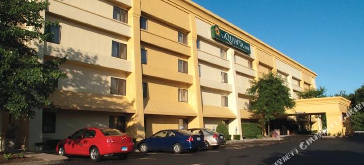 哈特福德布拉德利机场拉昆塔温德姆套房酒店(La Quinta Inn & Suites by Wyndham Hartford - Bradley Airport)图片