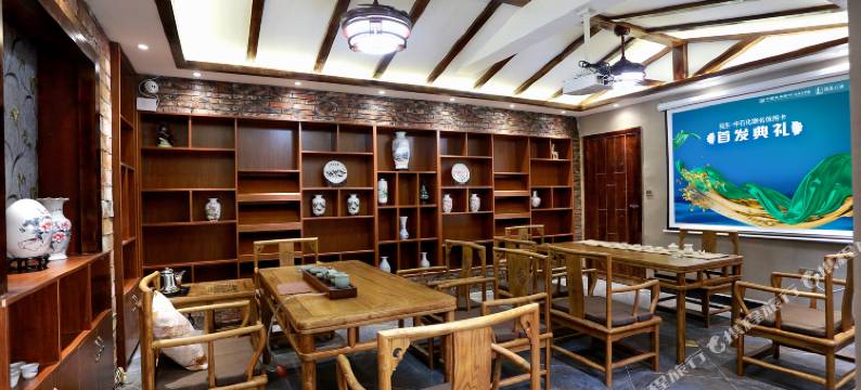 等你来.倾城轻奢民宿(凤凰古城中心店)图片