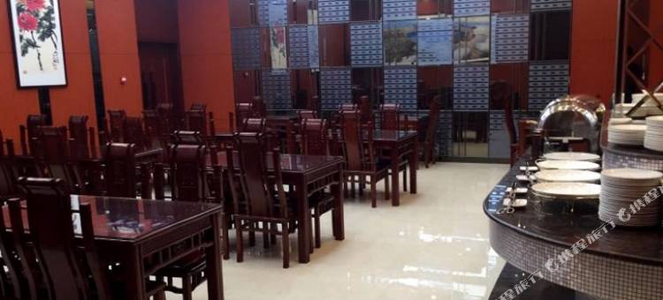 顺平世纪花园酒店图片