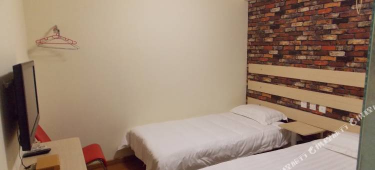 青岛新港宾馆图片