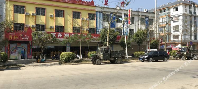 澜沧建国酒店图片