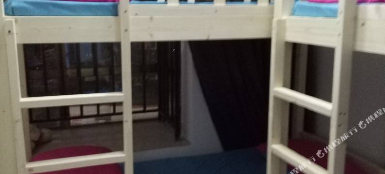 贵阳路上家青旅小栈图片