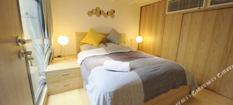 Hiroom都市设计民宿(上海成都南路店)图片