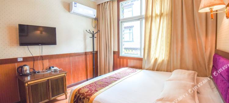 丹巴兴顺宾馆图片