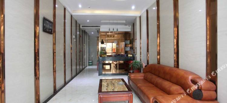 OYO岳阳弘一宾馆图片