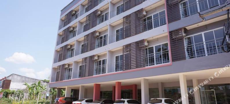 春普纳卡林公寓(Chompu Nakarin Apartment)图片