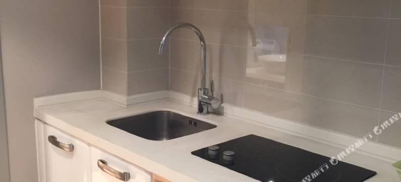 自然醒青年旅舍(杭州东站店)图片