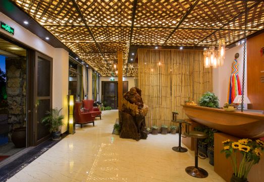 Lugu Lake Yunshang Holiday Hotel Hotel Overview