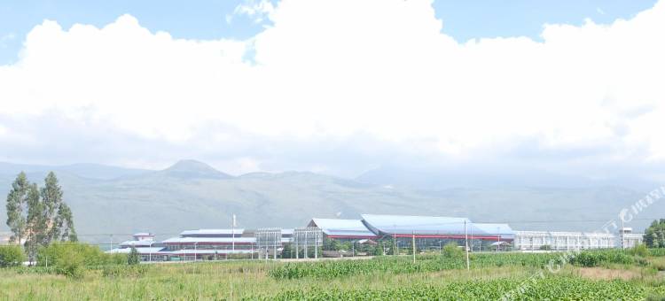居家酒店(丽江三义国际机场店)图片