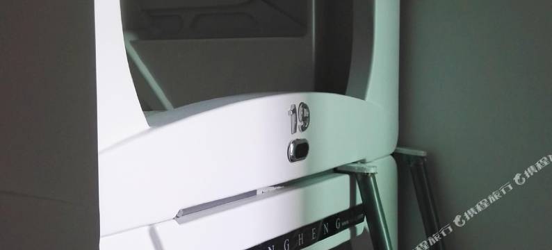 南昌自由行太空舱青年旅舍图片