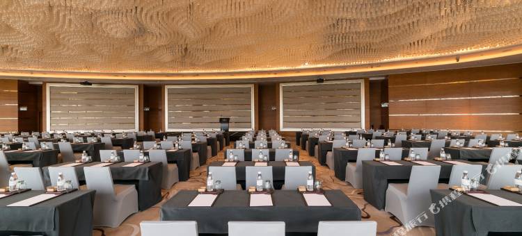 澳门皇冠假日酒店图片