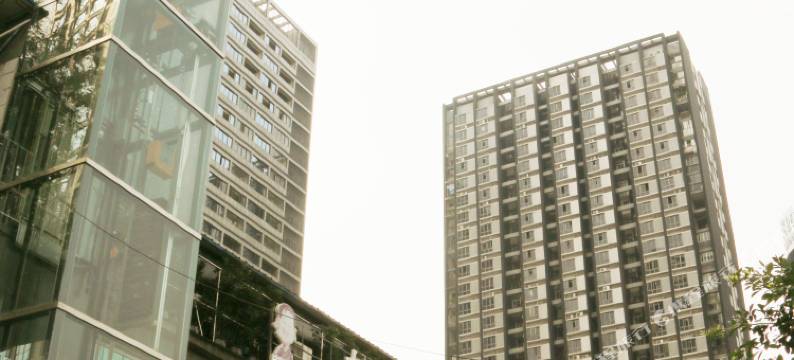 麦克人家酒店(重庆北站民安大道地铁站店)图片