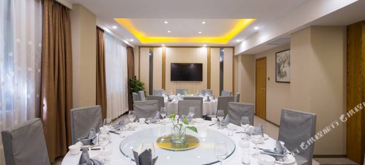 雍村饭店(西安钟鼓楼明城墙店)图片