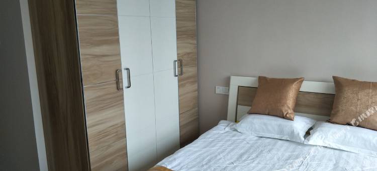 成都简约温馨小屋图片