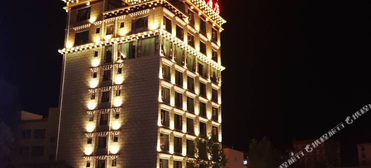 白玉白钰大酒店图片