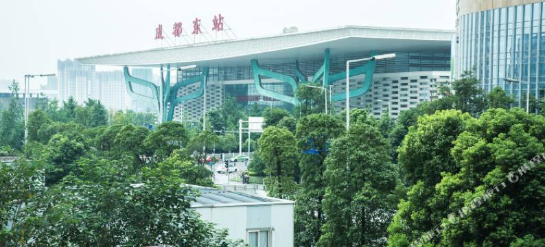 成都爱尚云睿民宿(成都东站东广场店)图片