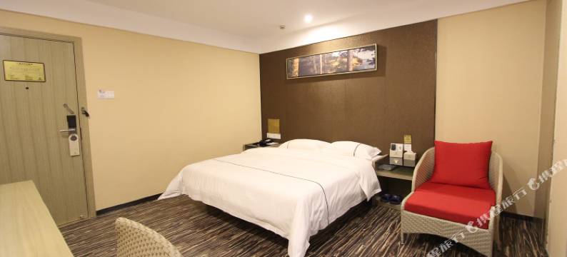 千城汇精品酒店(佛山市一医院亚艺公园地铁站店)图片