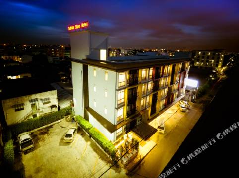 暹羅素萬那普塔布明酒店