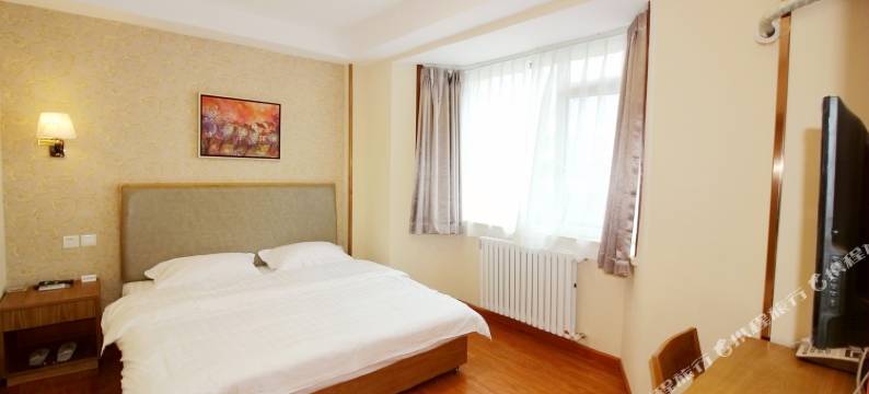 星期五主题酒店(青岛五四广场奥帆中心店)图片