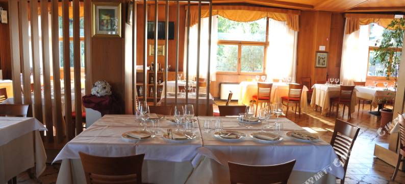 赫米缇吉酒店(Hotel Hermitage)图片