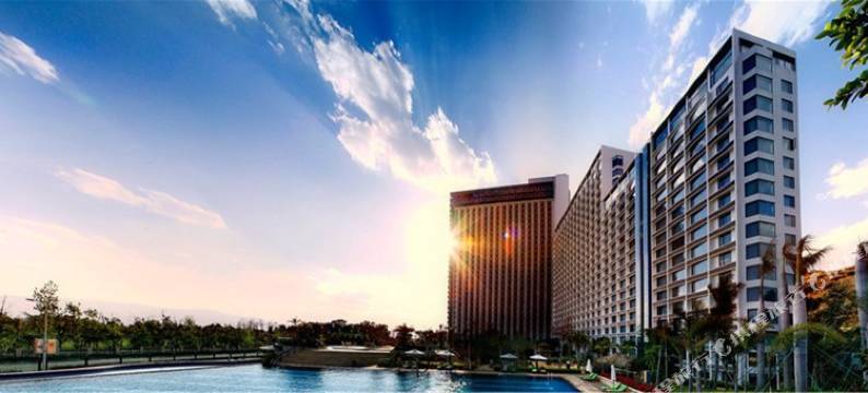 抚仙湖君临假日酒店图片