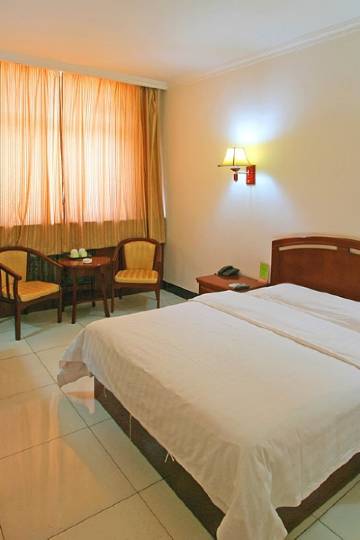 3酒店价格怀来悦龙假日酒店怀来 · 近天元大厦14条点评4.