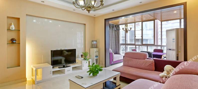 快乐e家酒店公寓(成都迎宾大道店)图片