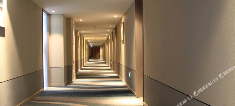 如家商旅酒店(保山高铁站五洲国际广场店)图片