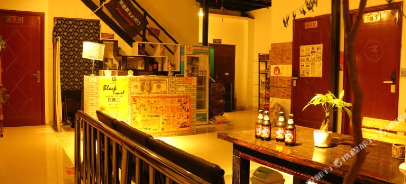 敦煌行者驿站青年旅社图片