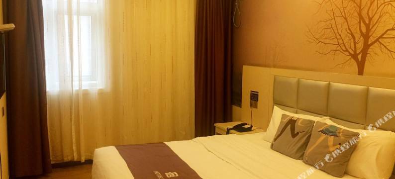 派酒店(登封汽车站店)图片