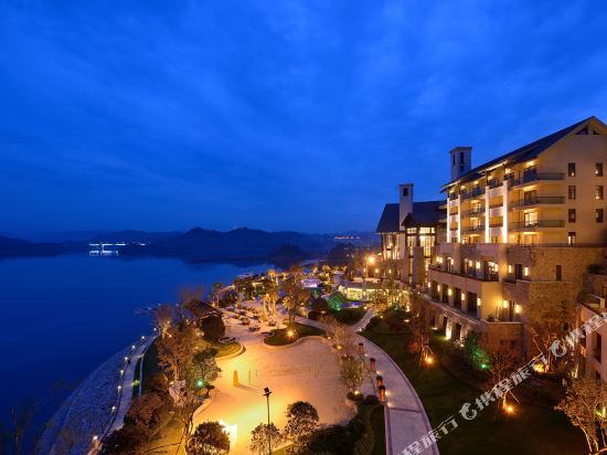 Hotels In Chun An Qiandaohu Trip Com