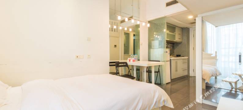 温馨舒适小家酒店式公寓(上海凯旋路店)图片