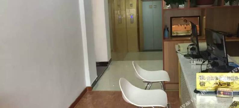 OYO濮阳仁祥宾馆图片