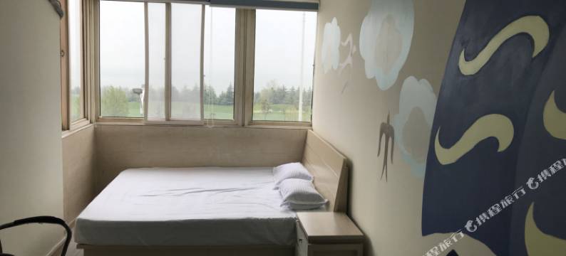 青岛有水地方公寓图片