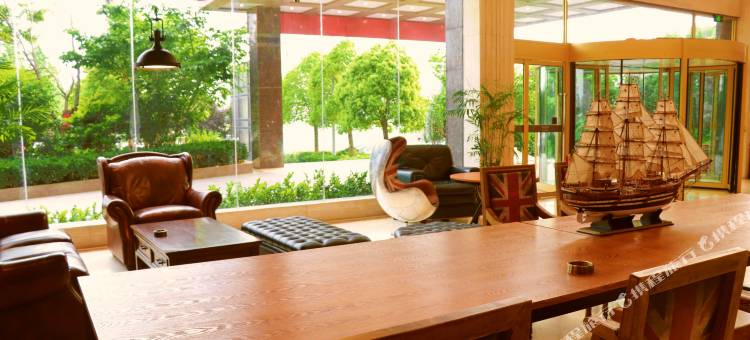 喆啡酒店(信阳息县一桥龙湖店)图片