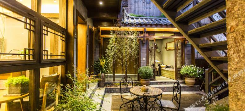丽江古楼客栈(丽江四方街店)图片