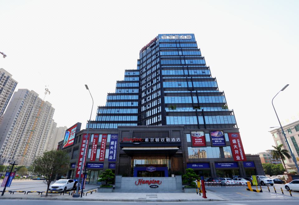 佛山龙江希尔顿欢朋酒店外景图