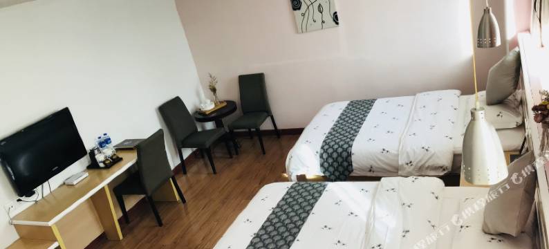 利安酒店(潮州枫溪陶瓷城财富中心粤运中心客运站店)图片