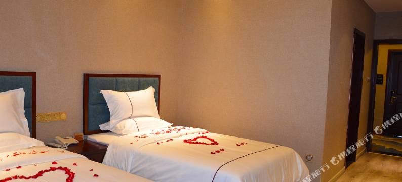 大通厚源酒店图片